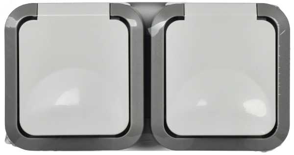 Розетка 2-м ОП TORS 16А IP55 TS222 горизонт. с заземл. с крышкой бел. TS-R26-16-55-G-K41