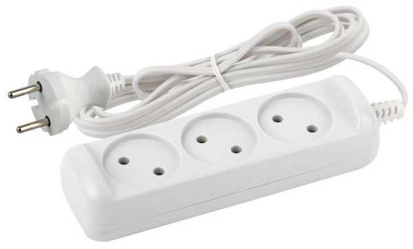 Удлинитель 3х5м без заземл. 6А IP20 UX-3-5m 1.3кВт ШВВП 2х0.75 Б0035749